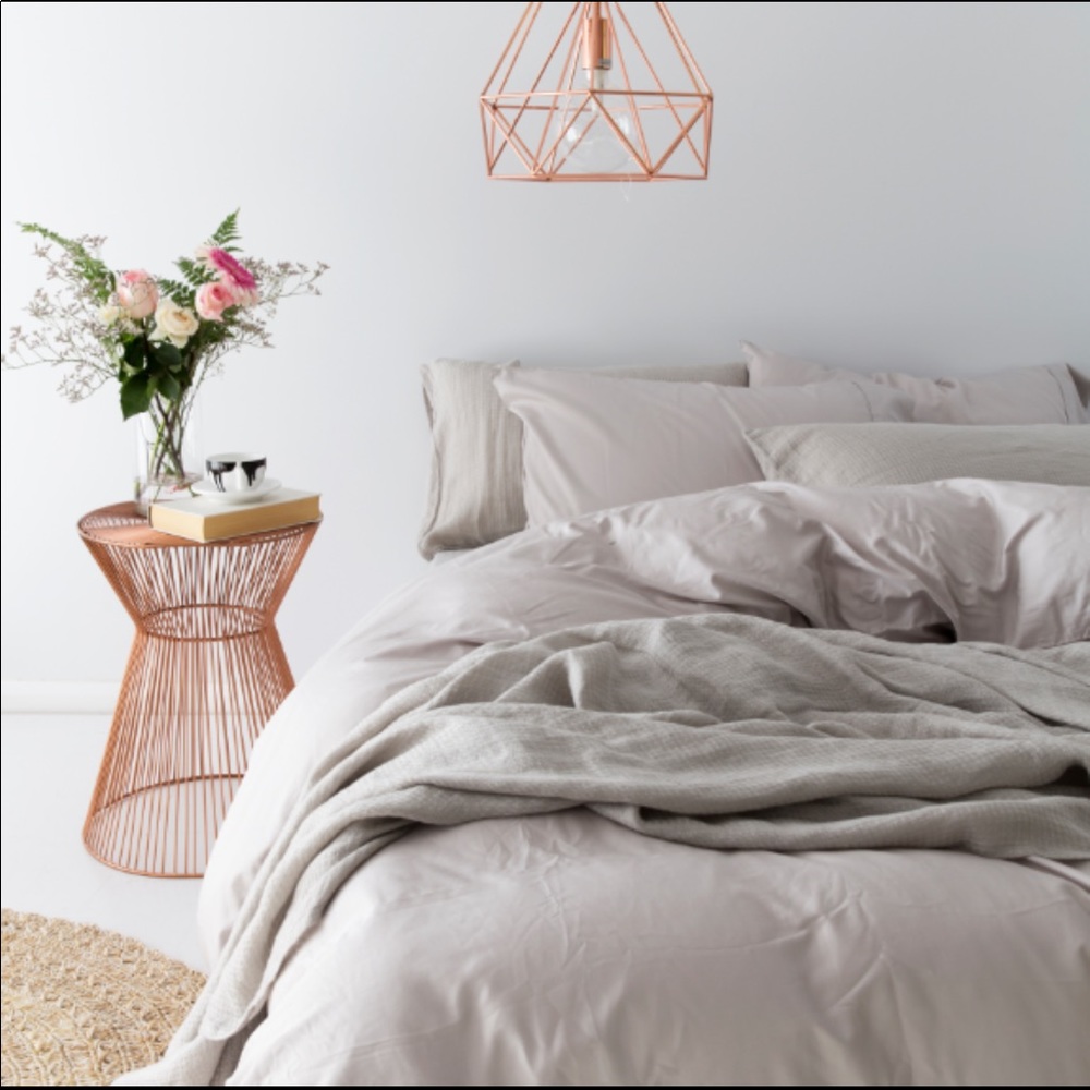 ✨ONE DAY SALE✨ FEEL 1800 count FIBER Sheets - Picture 2 of 8